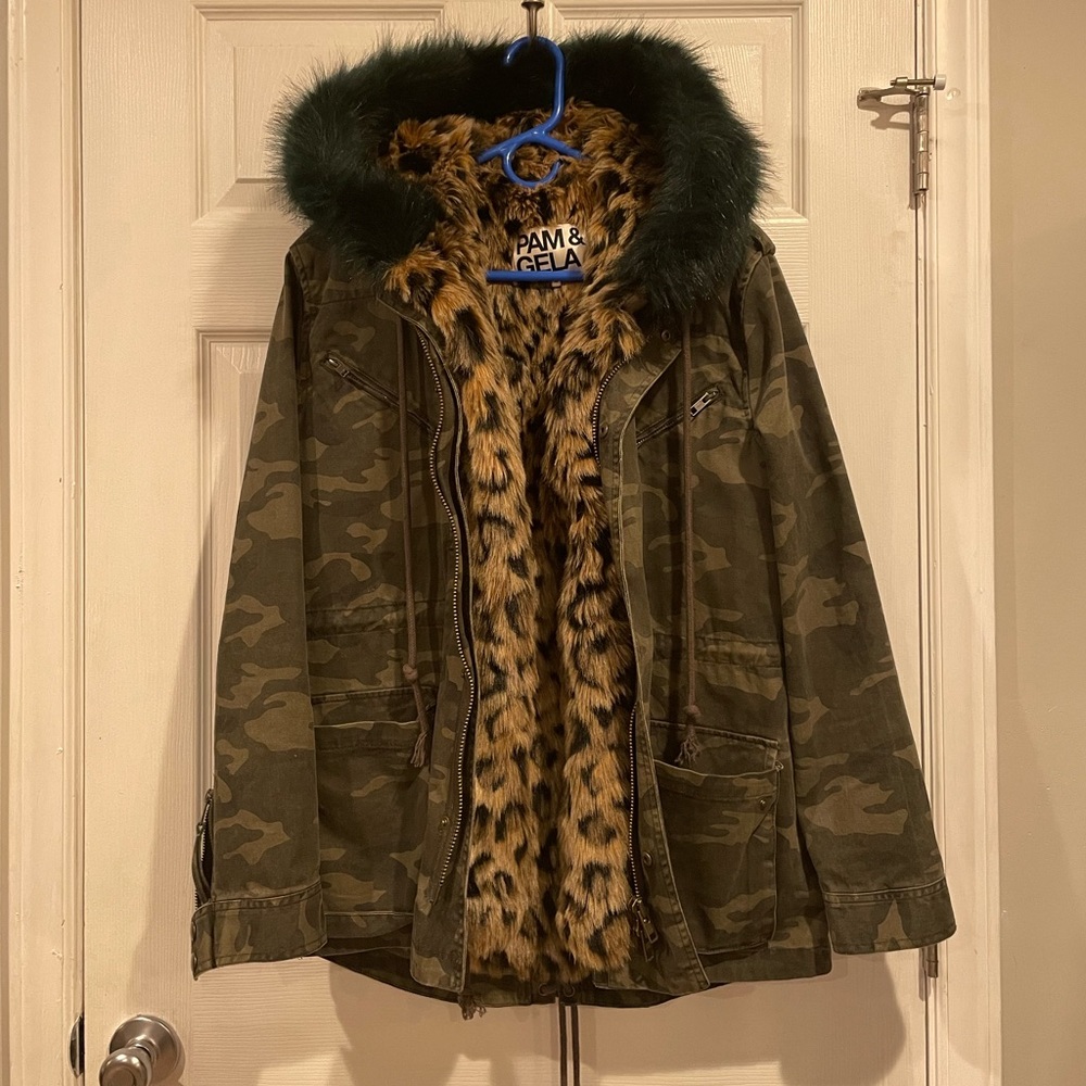 Pam & Gela Parka